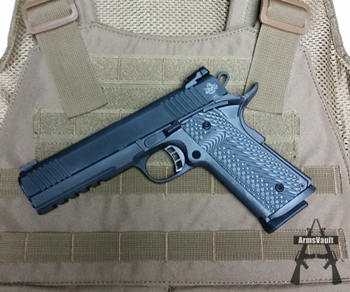 Rock Island Armory 1911 with Voodoo Tactical Plate Carrier