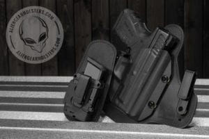 Alien Gear Cloak Tuck 3 0 Holster and Mag Carrier