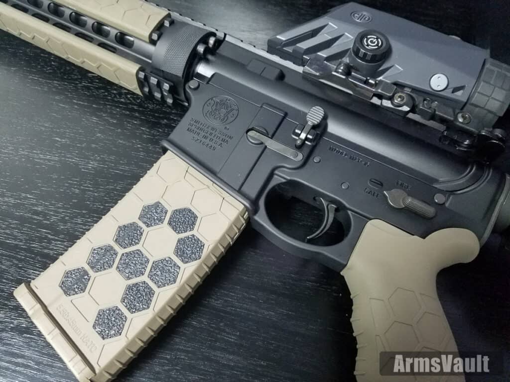 Hexmag Grip Tape on Smith and Wesson MP15T